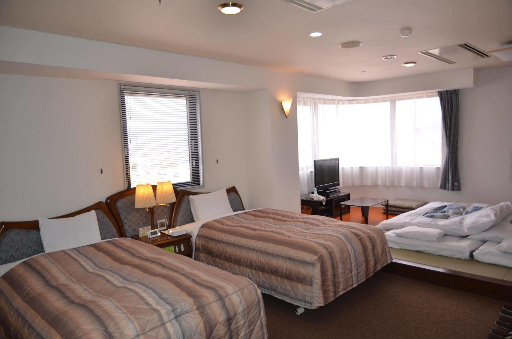 Hotel Ermou Regency Numazu Ngoại thất bức ảnh